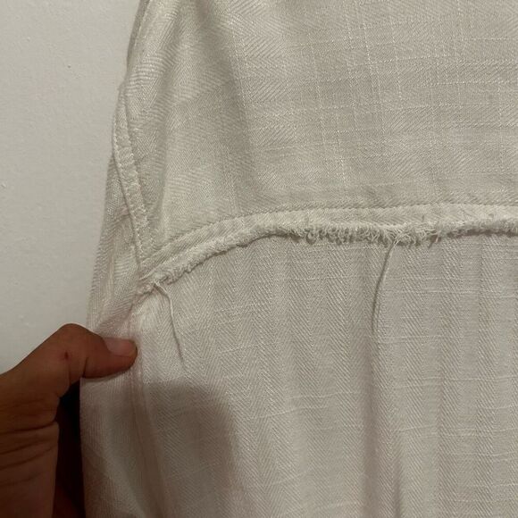 Emory Park White Linen Blend Button Front Blouse Size S Classic Neutral Minimal - Picture 9 of 10